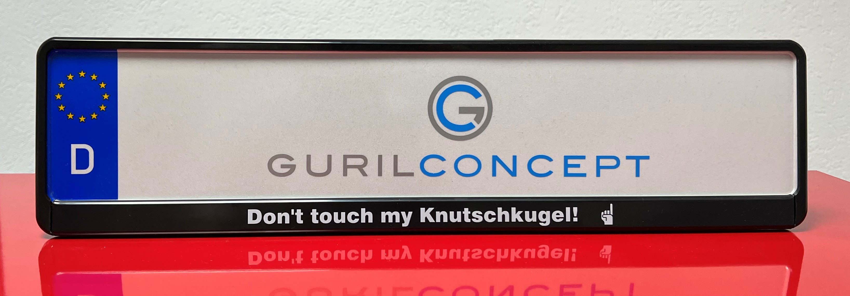 Dont touch my Knutschkugel - personalisierter Kennzeichenhater Nummernschildverstärker